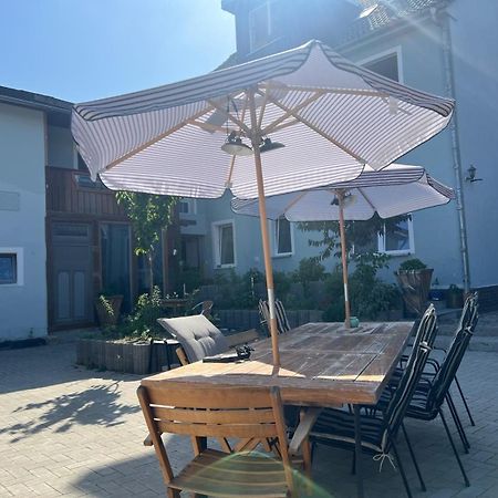 Lauchhammer Antike Wohnmoeglichkeit Kurz Und Langfristig 100Qm Erdgeschoss 아파트 외부 사진